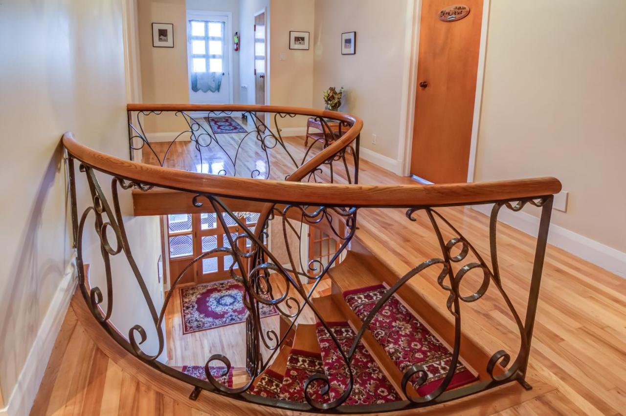 Chicoutimi Gite Au P'Tit Manoir B&B المظهر الخارجي الصورة