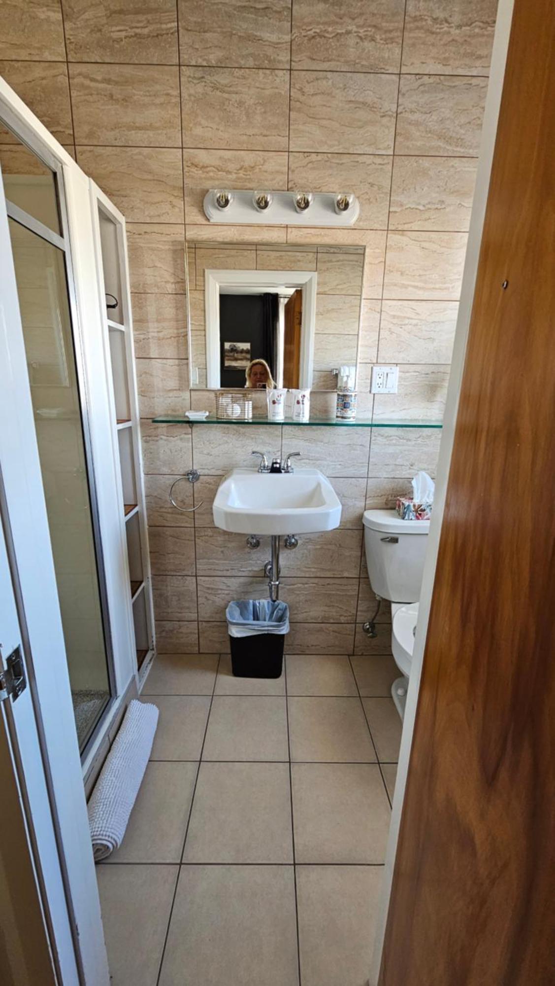 Chicoutimi Gite Au P'Tit Manoir B&B المظهر الخارجي الصورة